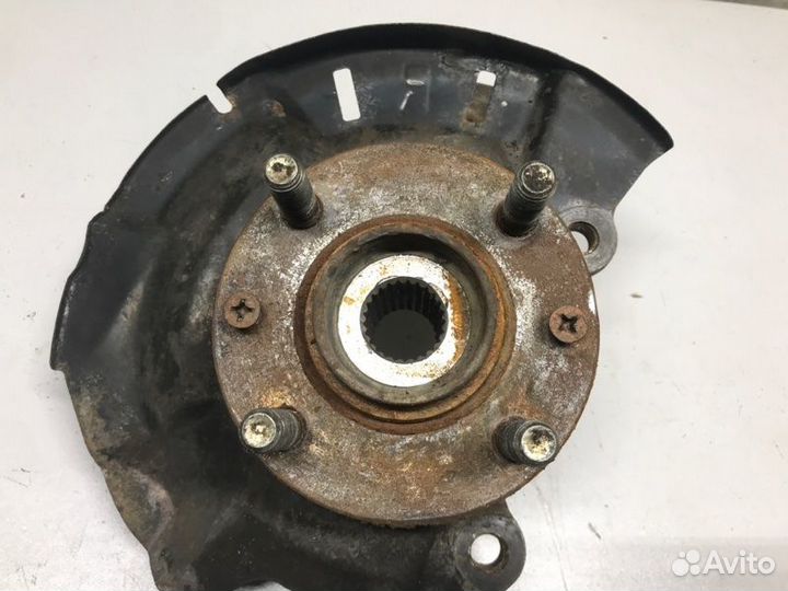 Кулак поворотный передний правый Hyundai Solaris I