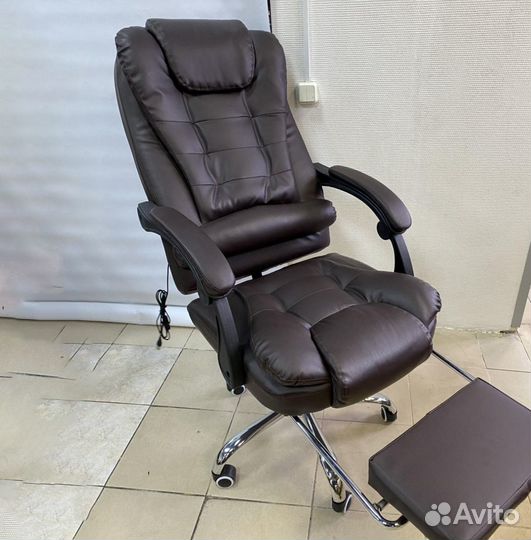 Офисное кресло