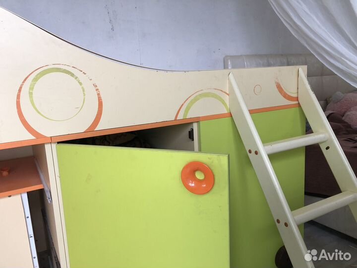 Кровать чердак