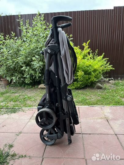 Прогулочная коляска peg perego si