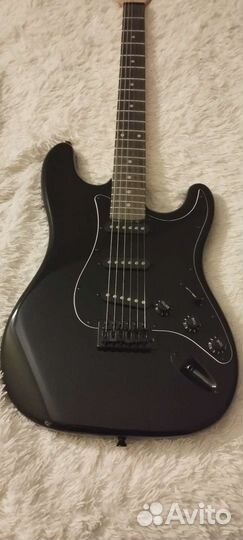 Электрогитара yifenli