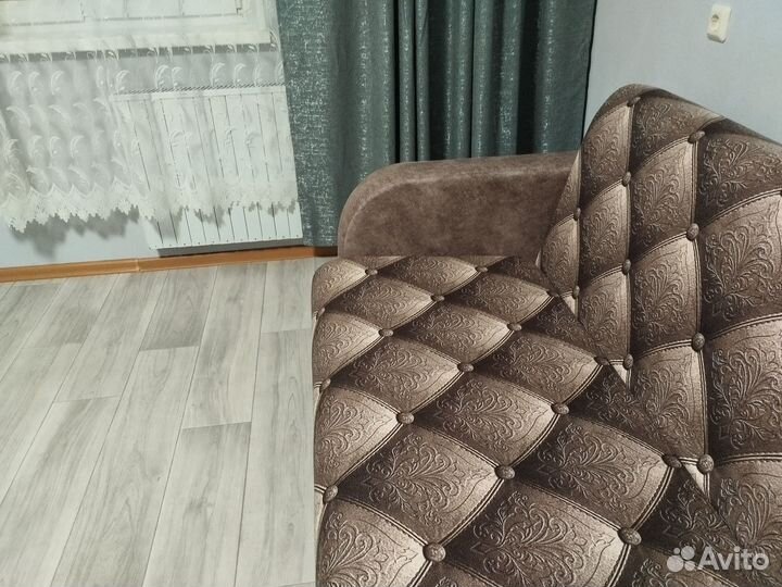 Диван книжка новый