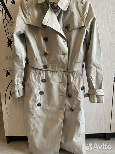 Женский плащ Burberry
