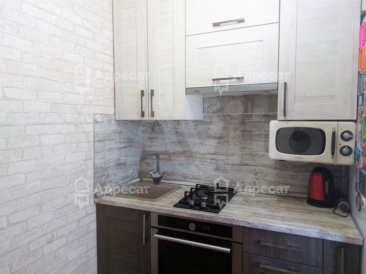 4-к. квартира, 58,4 м², 2/5 эт.