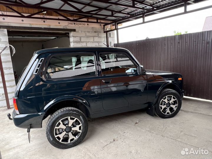ВАЗ Niva Legend 1.7 МТ, 2023, 800 км