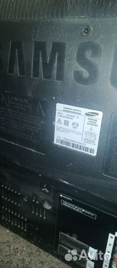 Телевизор samsung
