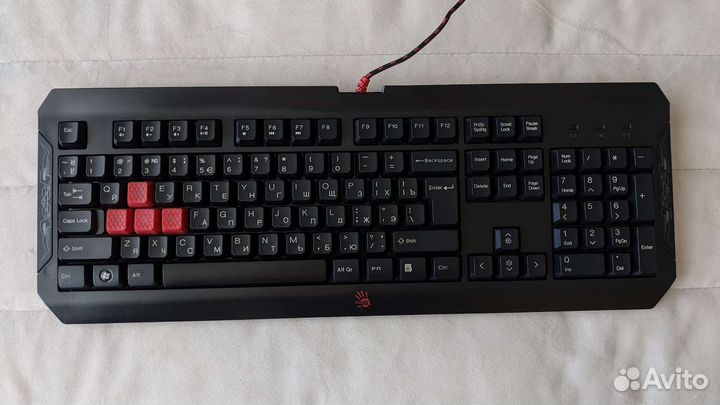 Игровая клавиатура Bloody Q100