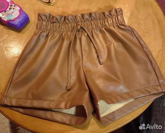 Шорты кожаные на девочку