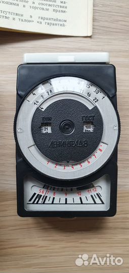 Фотоэкспонометр Ленинград 8