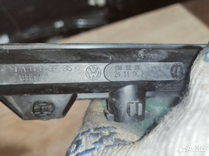 Топливная рампа Volkswagen Golf 5 BUD 1.4 2007