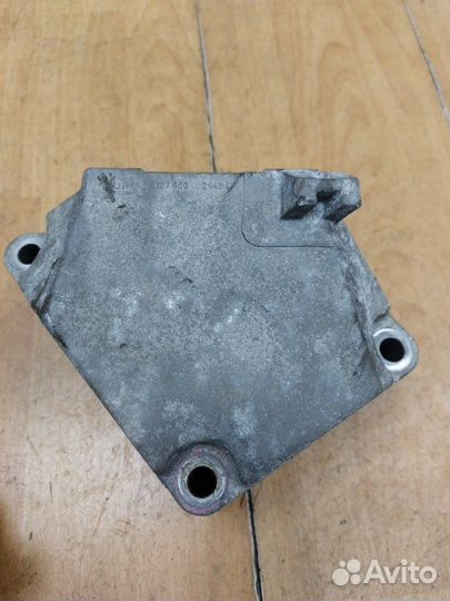 Кронштейн двигателя Opel Corsa C Z12XE 2002