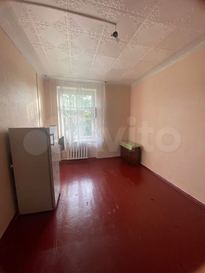 Комната 16,8 м² в > 9-к., 3/3 эт.