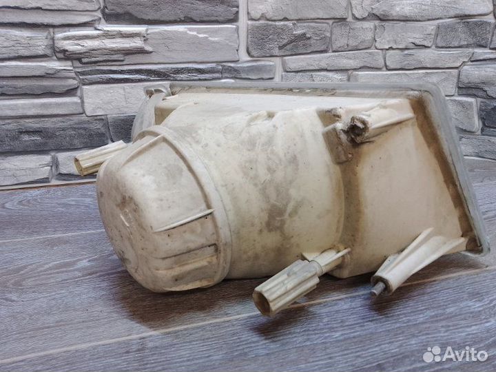 Фара галогеновая левая Ваз 2199 2111 1