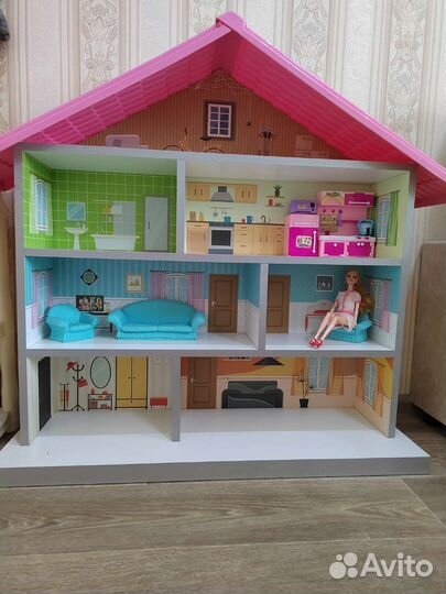 Домик кукольный