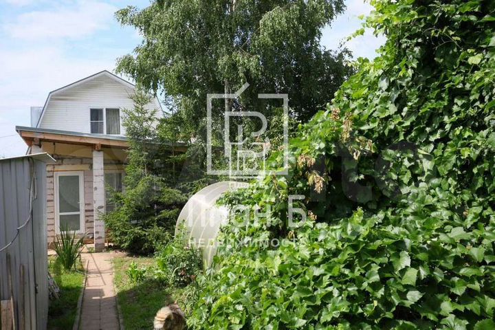 Дом 160 м² на участке 9 сот.