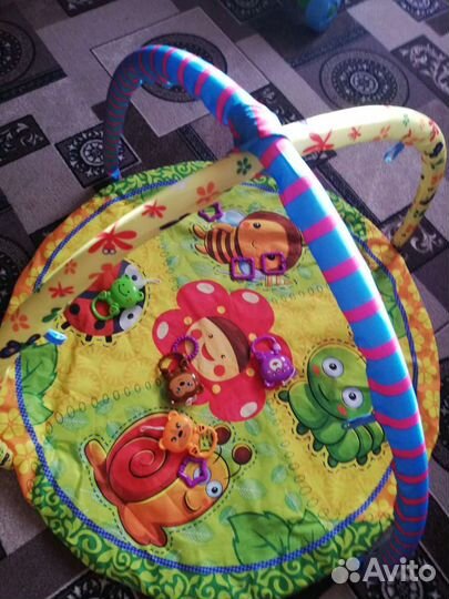 Развивающий коврик