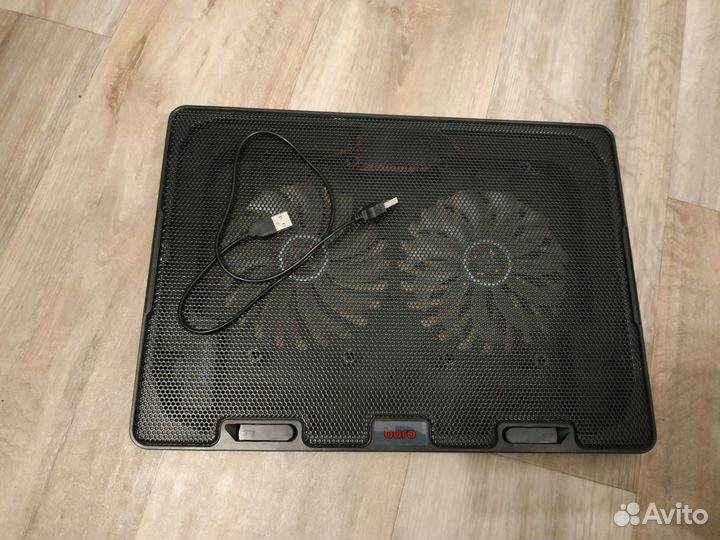 Подставка для ноутбука с охлаждением