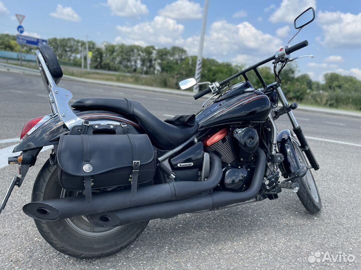Kawasaki VN900 Custom