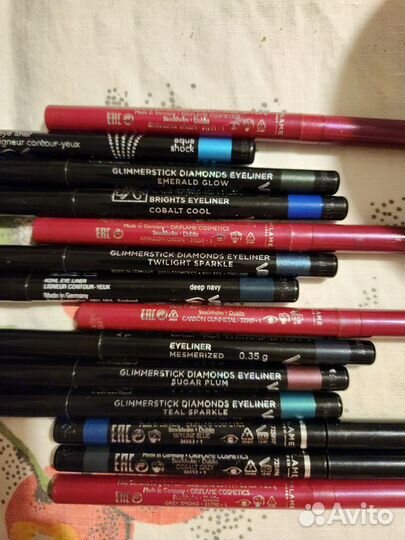 Карандаш для глаз и губ