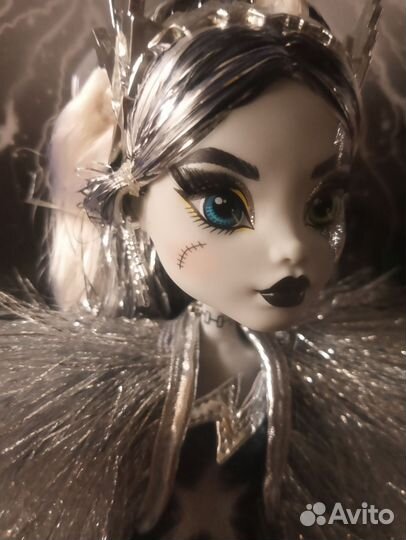 Monster High sdcc Voltageous Frankie френки