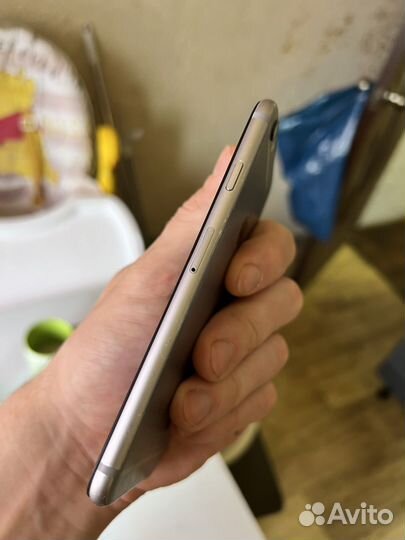 iPhone 6, 16 ГБ