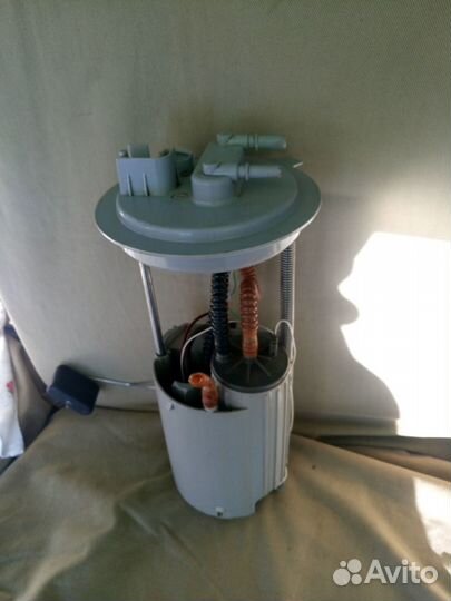 Бензонасос для каптивы C 100