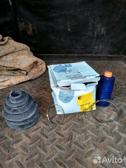 Пыльник шруса Паджеро