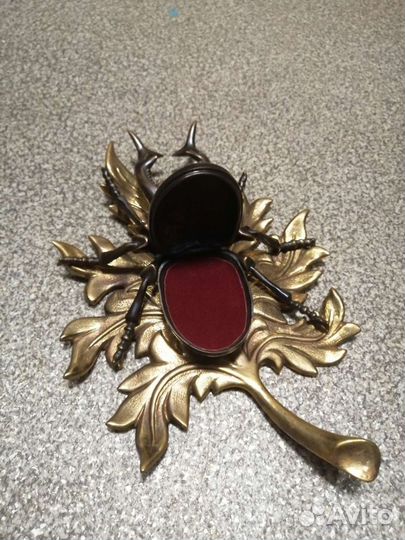 Бронзовый жук шкатулка ручная работа