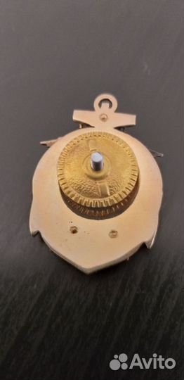 Нагрудные знаки