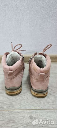 Зимние ботинки для девочки