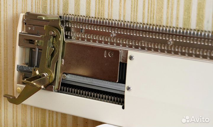 Вторая фонтура Brother KR-840 из Японии