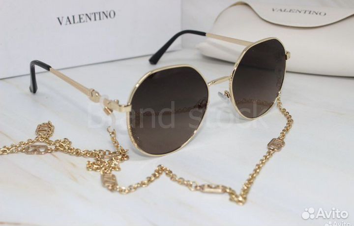 Солнцезащитные очки