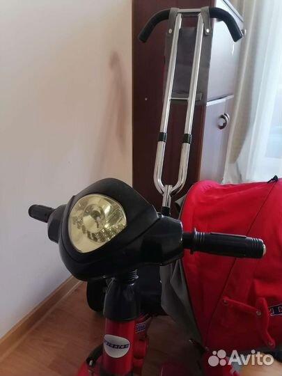 Детский велосипед трёхколёсный с ручкой