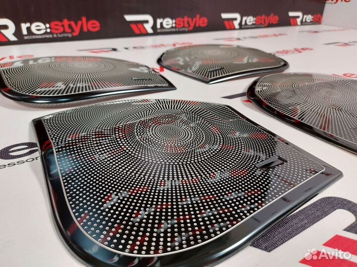 Накладки на обшивку дверей Lexus LX570