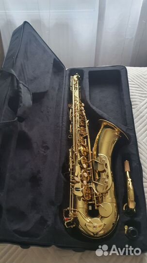 Саксофон тенор