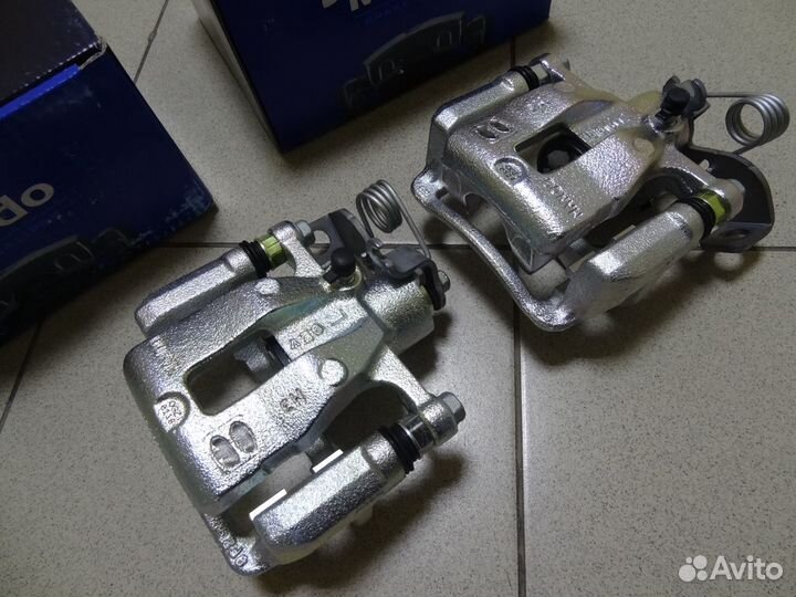 Суппорт тормозной задний Hyundai Solaris Kia Rio 3