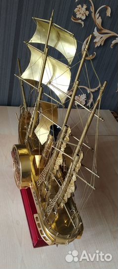 Корабль из металла