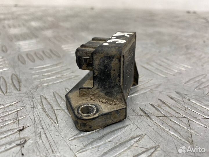 Б/У датчик ускорения Kia Spectra LD S6D 1.6Л 2008