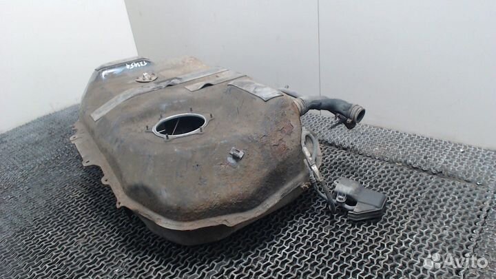 Бак топливный Peugeot 4007, 2009