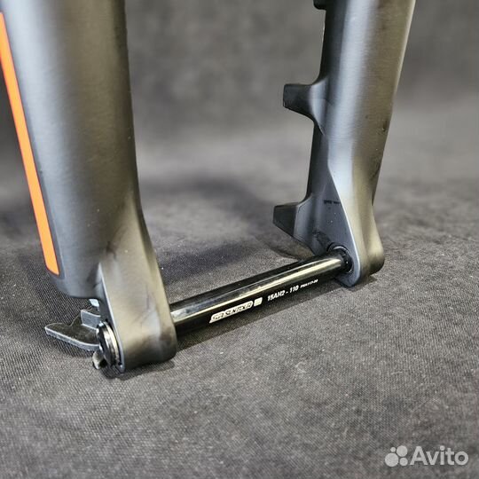 Аморт. вилка SR Suntour XCM34 Boost, 27,5