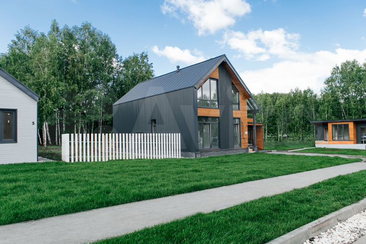 Коттедж 138,5 м² на участке 6,4 сот.