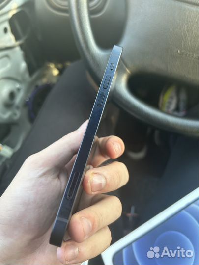 iPhone 12 64 black