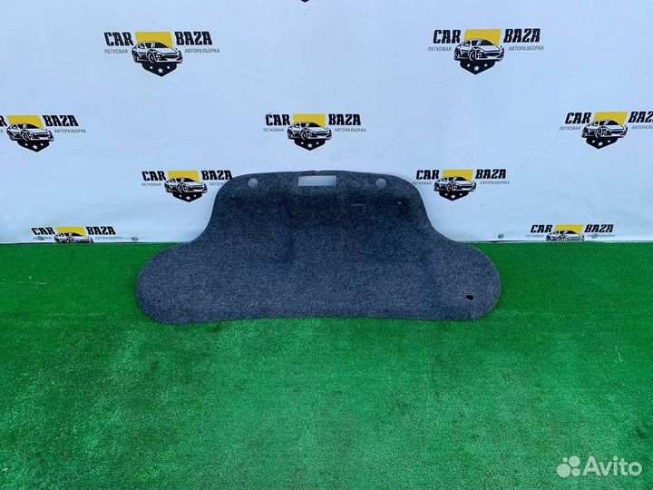 Обшивка крышки багажника Ford Mustang