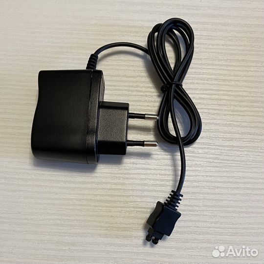 Зарядное устройство sony ericsson