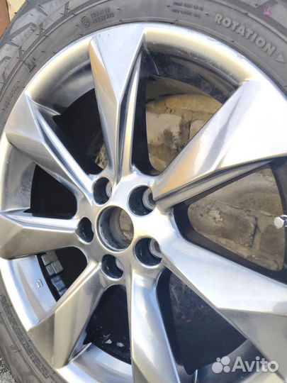 Зимние колеса Lexus RX r18