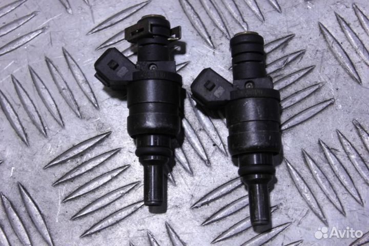 Форсунка двигателя Audi A3 1996 2003