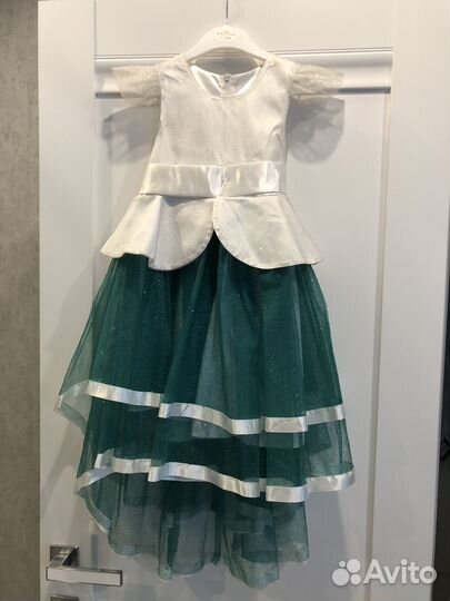 Детское нарядное платье 116