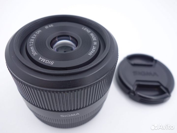 Sigma AF 30mm f/2.8 EX DN Sony E