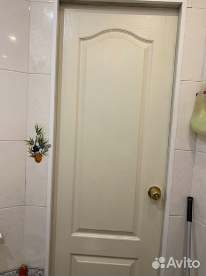 Продаю двери