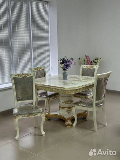 Стол и Стулья